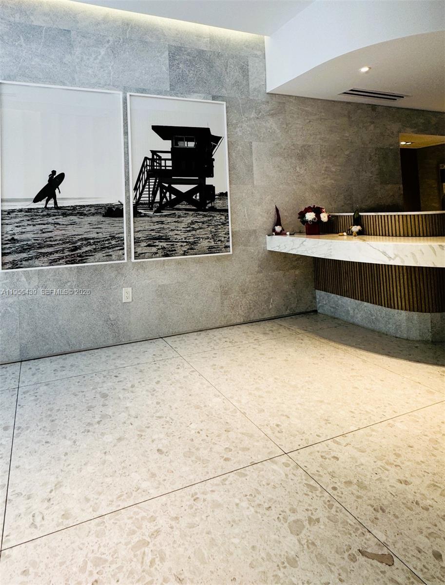 image Ocean Park South Beach4