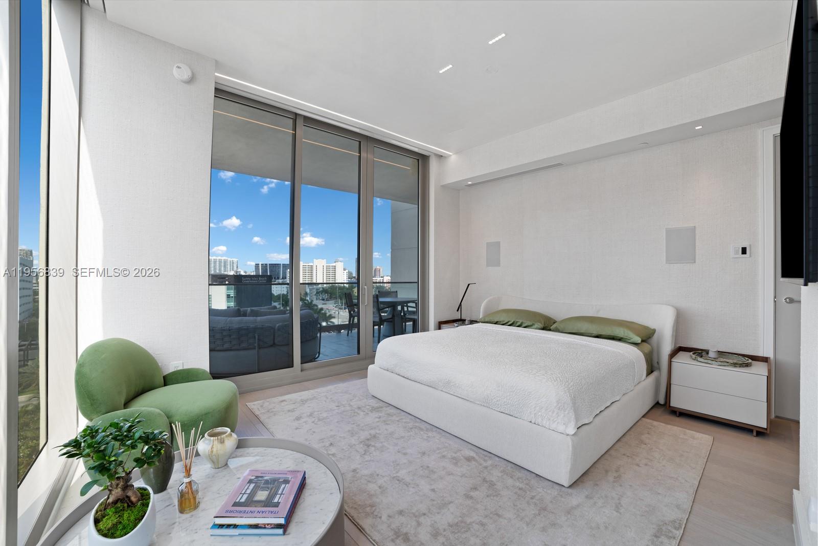 image Estates At Acqualina18