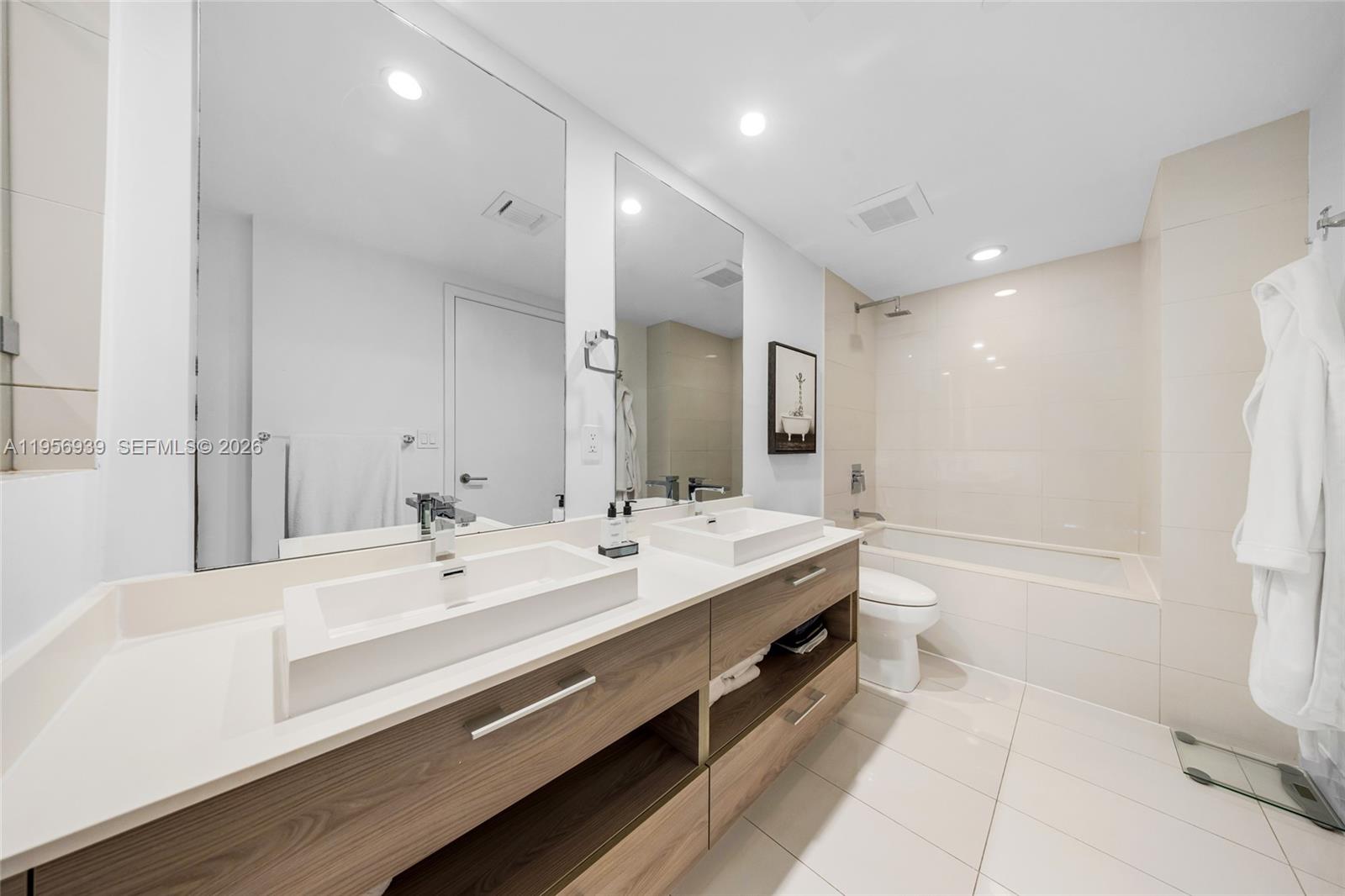 image Dua Miami (SLS Brickell)12