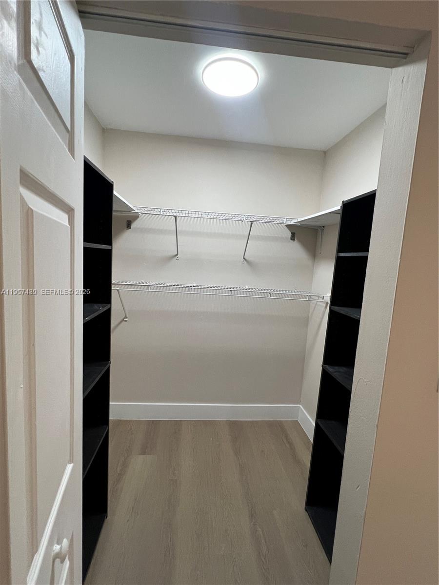 17021 N Bay Rd #124 Sunny Isles Beach, FL 33160