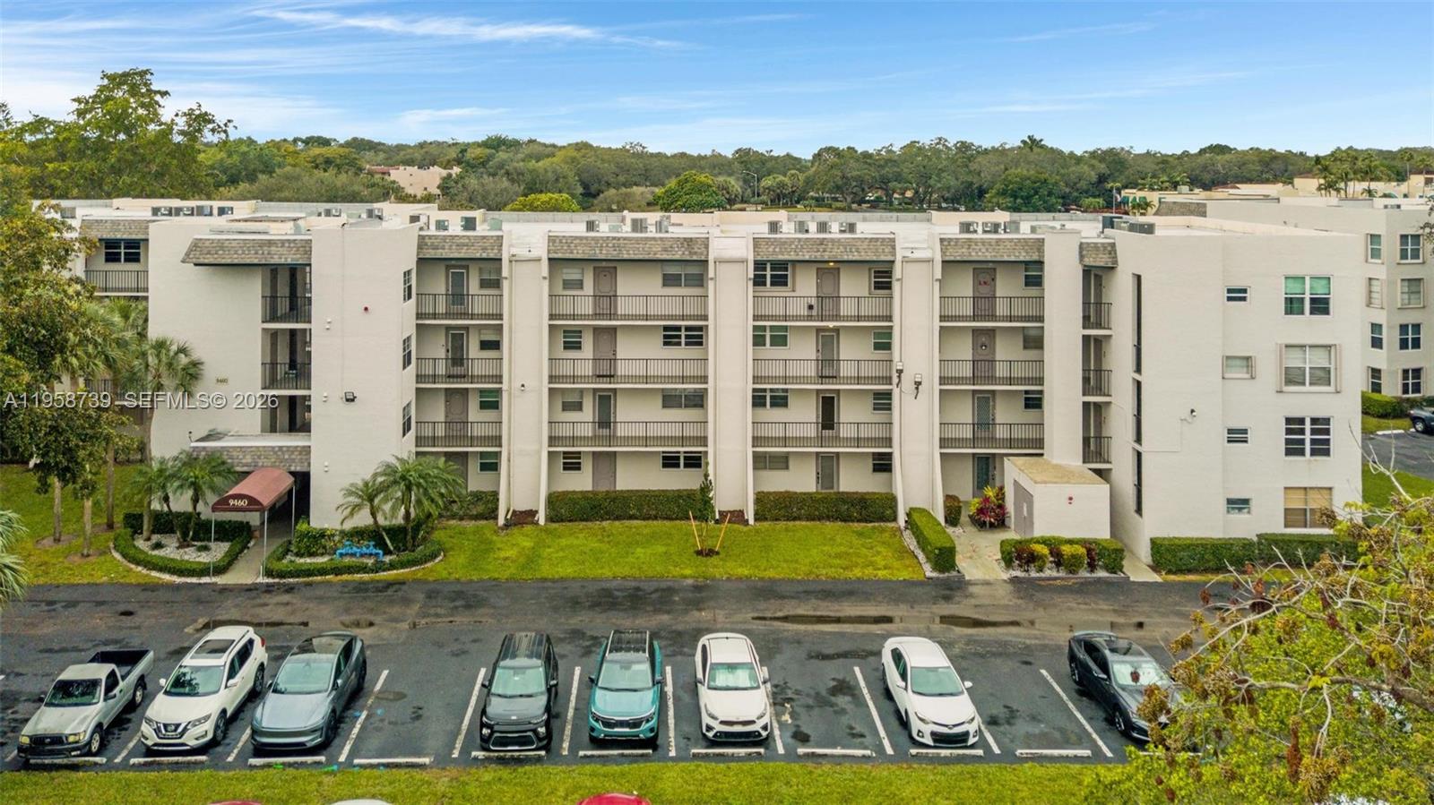 9460 Poinciana Pl #404