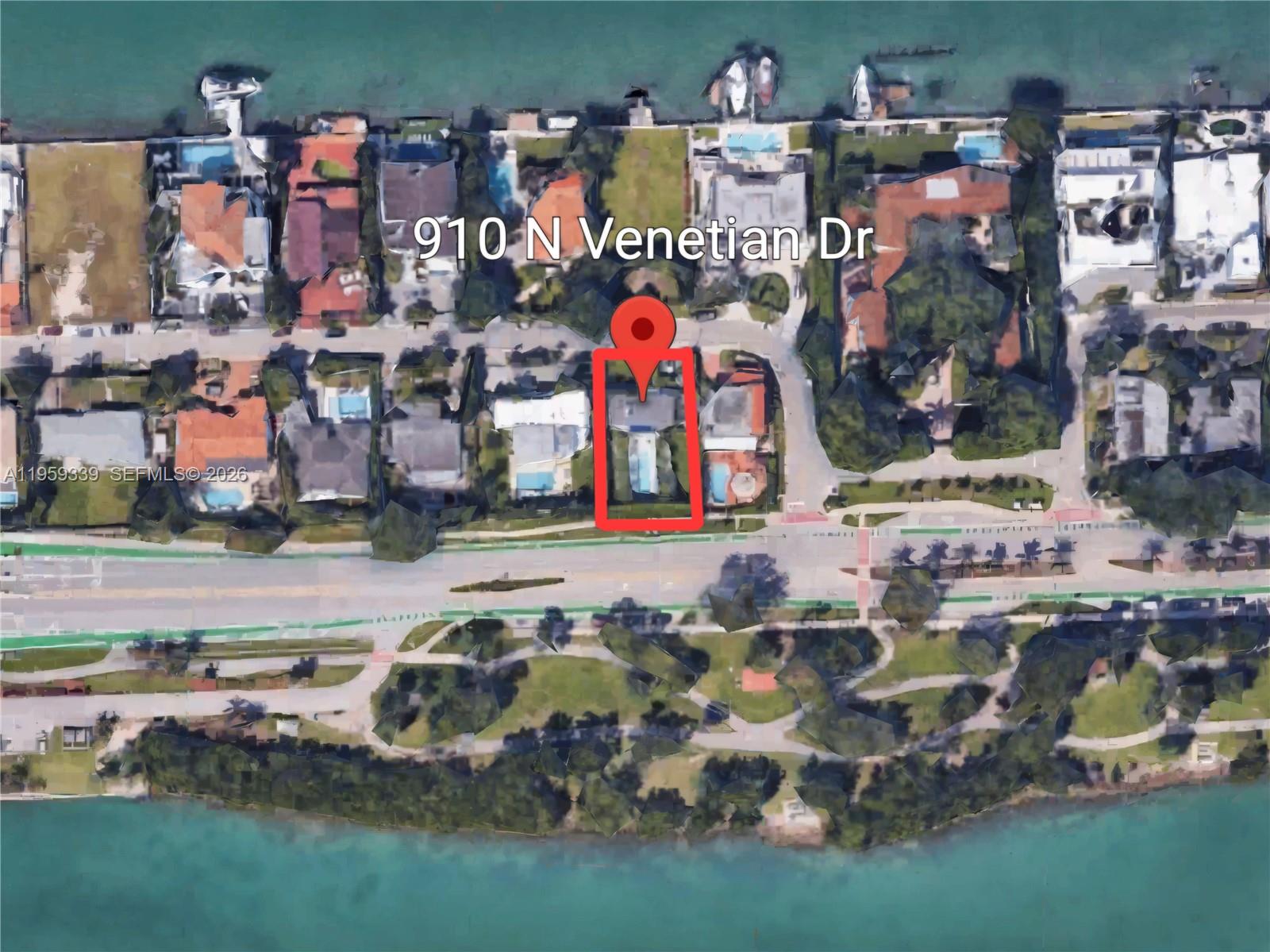 910 N Venetian Dr Miami, FL 33139