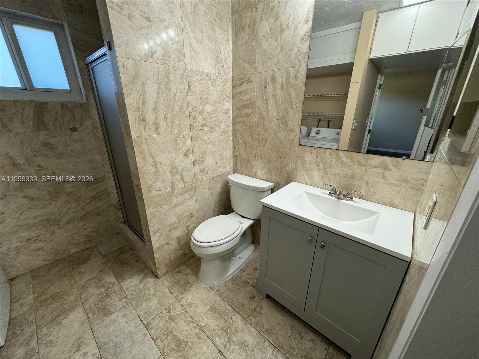 7930 NW 21st Ct Sunrise, FL 33322