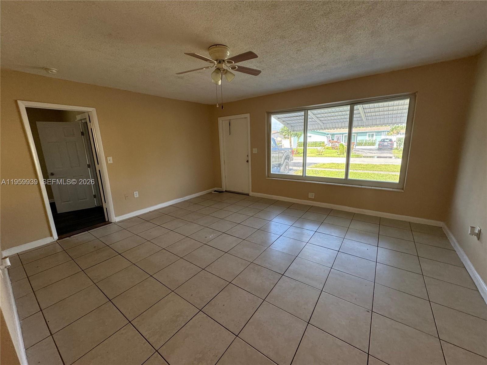 7930 NW 21st Ct Sunrise, FL 33322