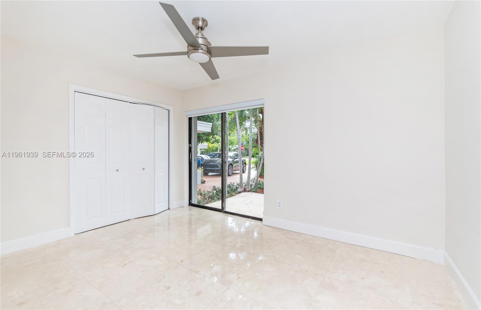 310 Harbor Ct Key Biscayne, FL 33149