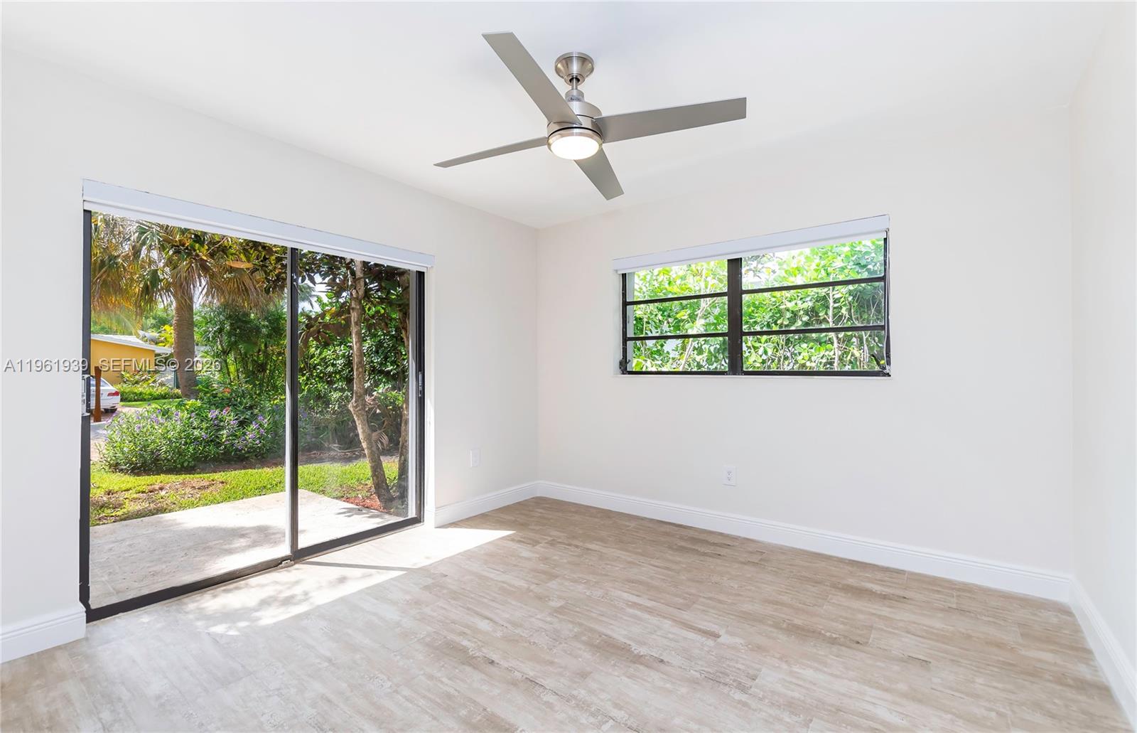 310 Harbor Ct Key Biscayne, FL 33149