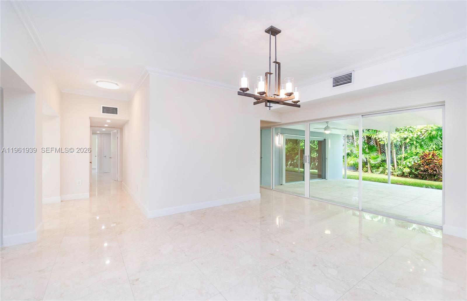 310 Harbor Ct Key Biscayne, FL 33149