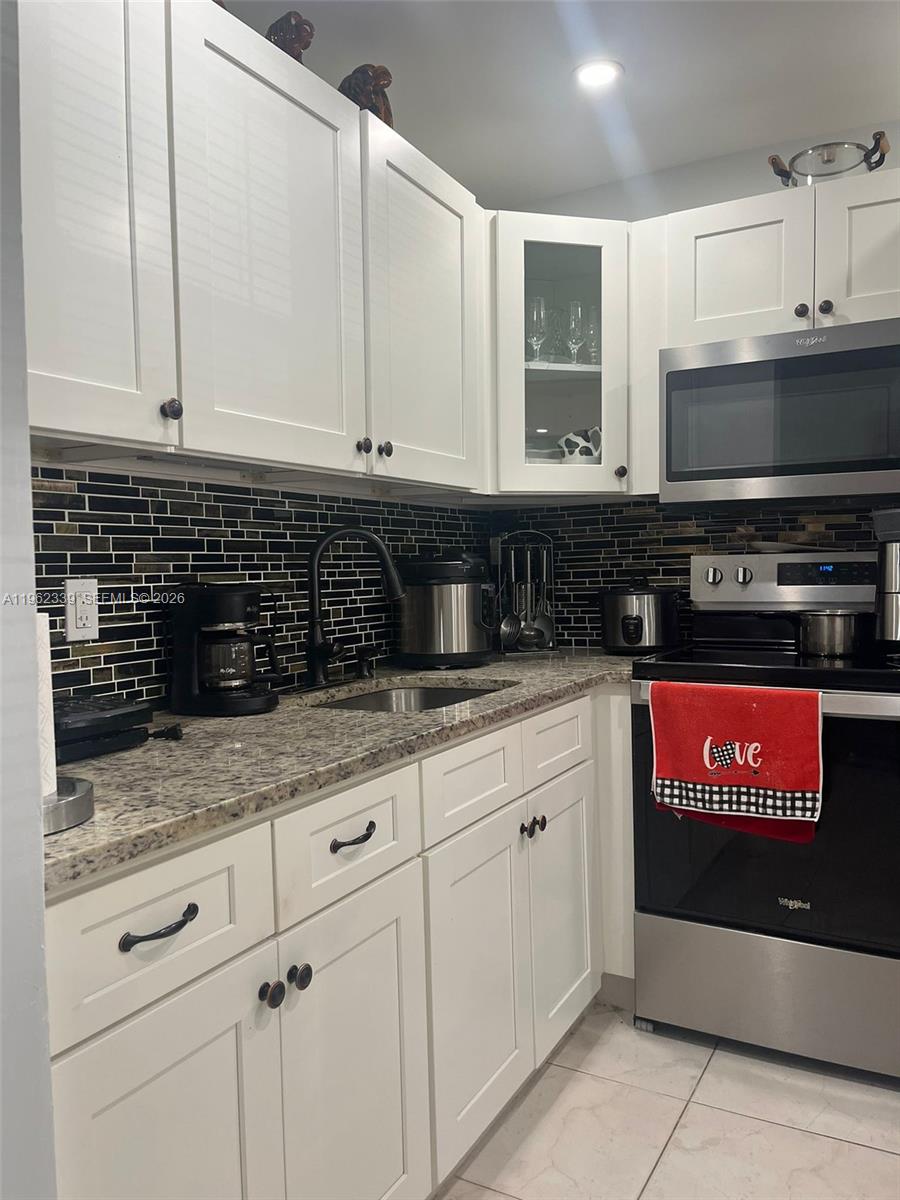 35 Camden #B West Palm Beach, FL 33417