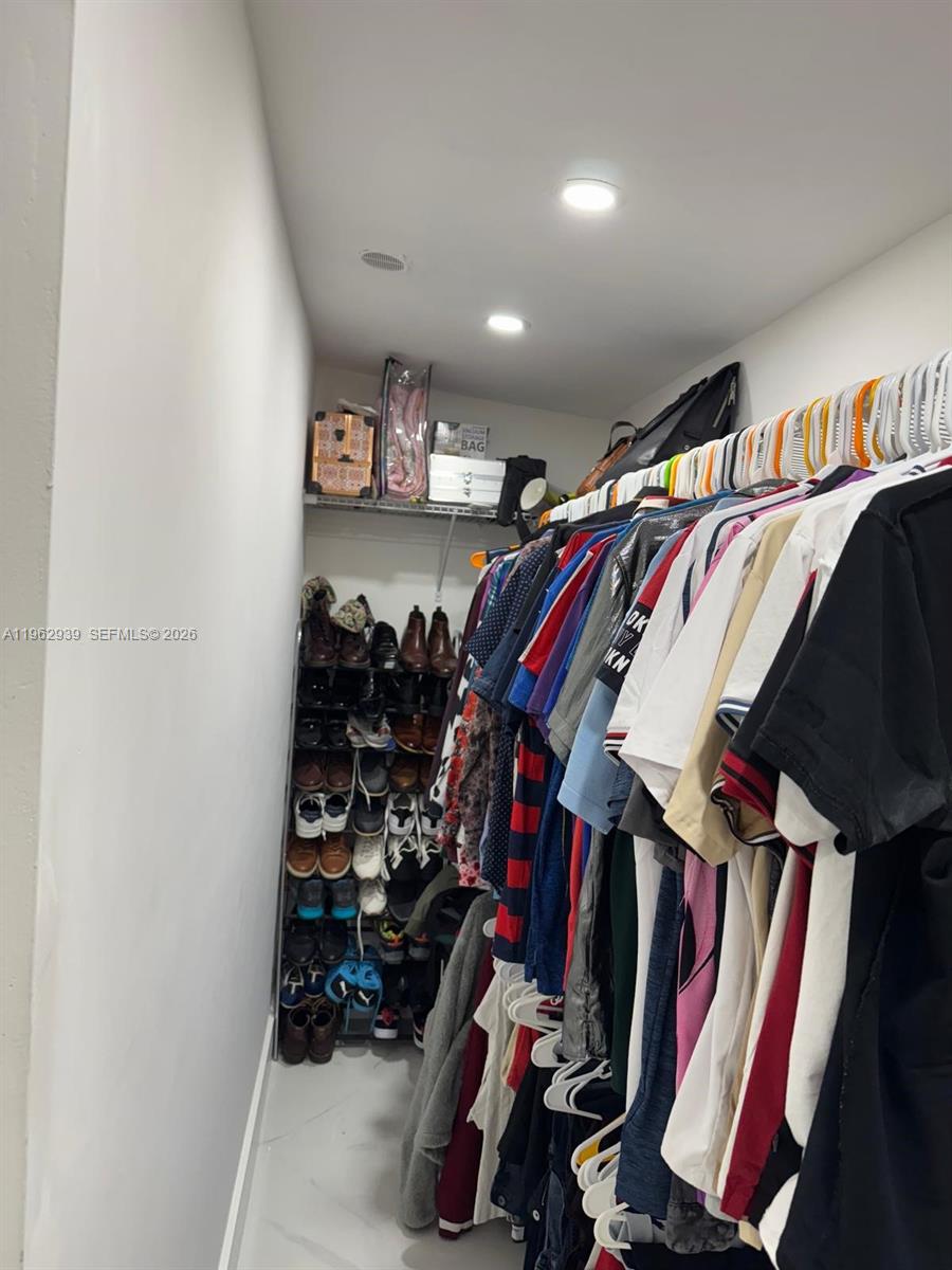 19234 SW 121st Ct Miami, FL 33177