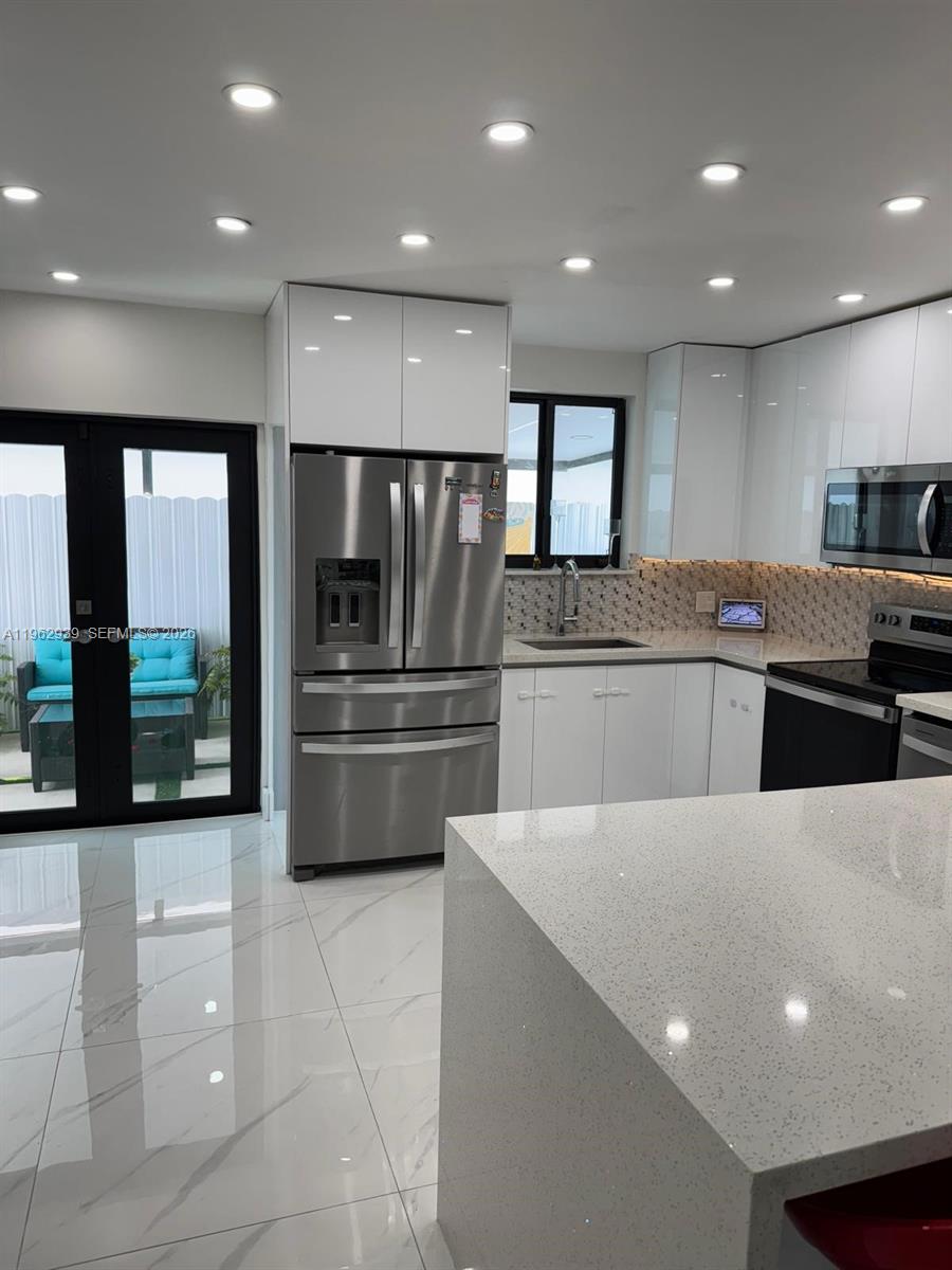 19234 SW 121st Ct Miami, FL 33177