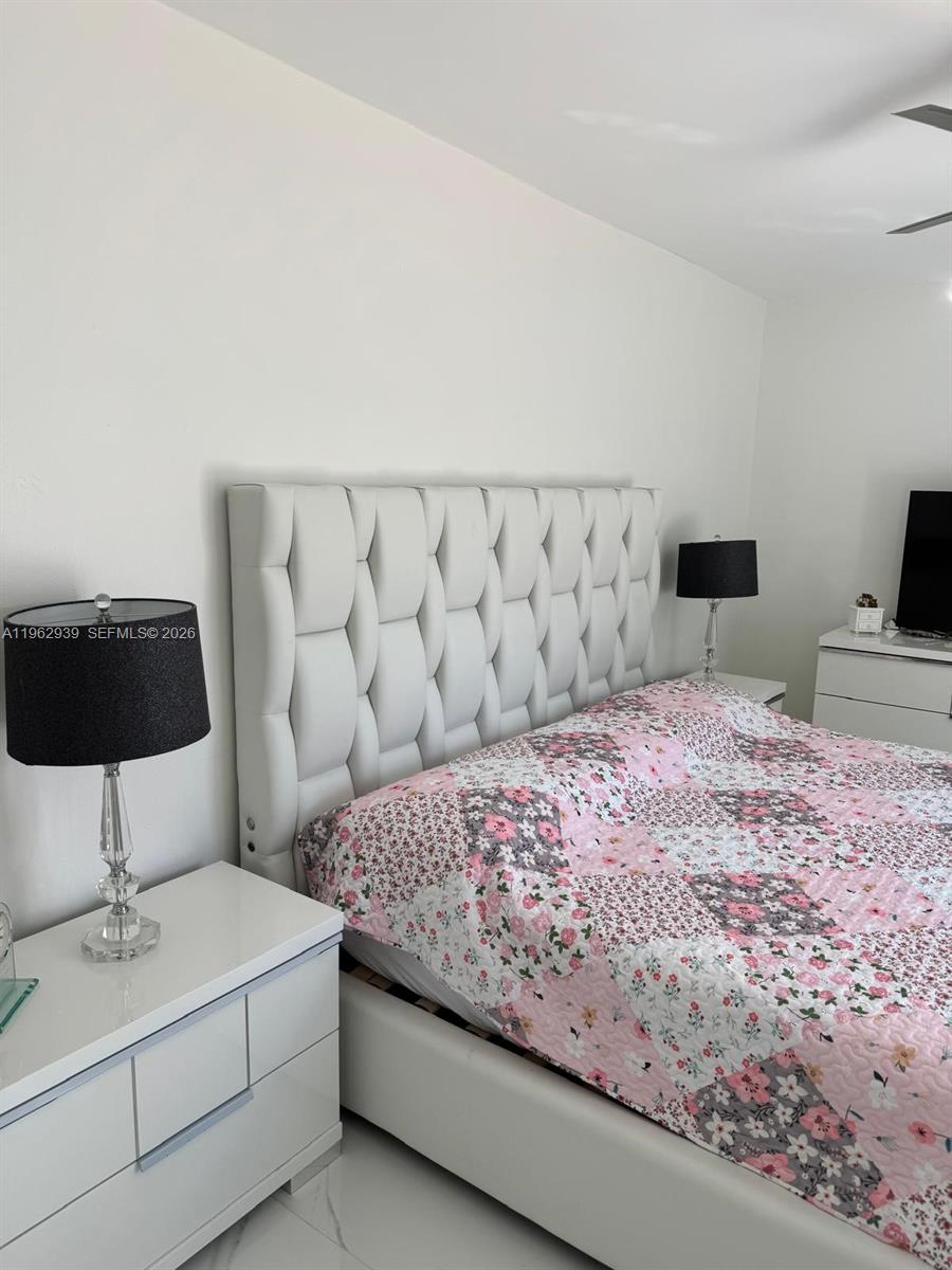 19234 SW 121st Ct Miami, FL 33177