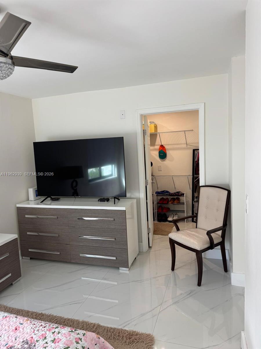 19234 SW 121st Ct Miami, FL 33177