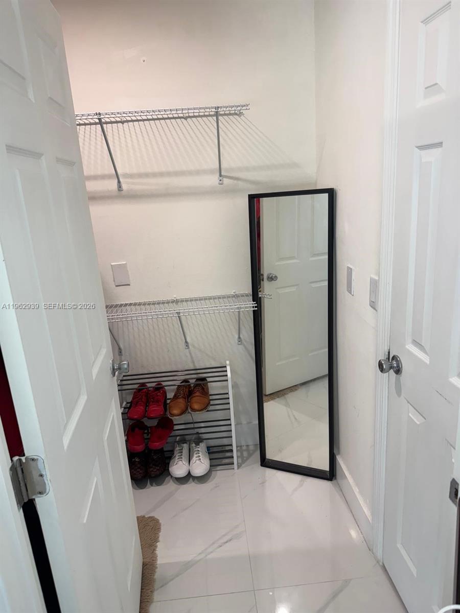 19234 SW 121st Ct Miami, FL 33177