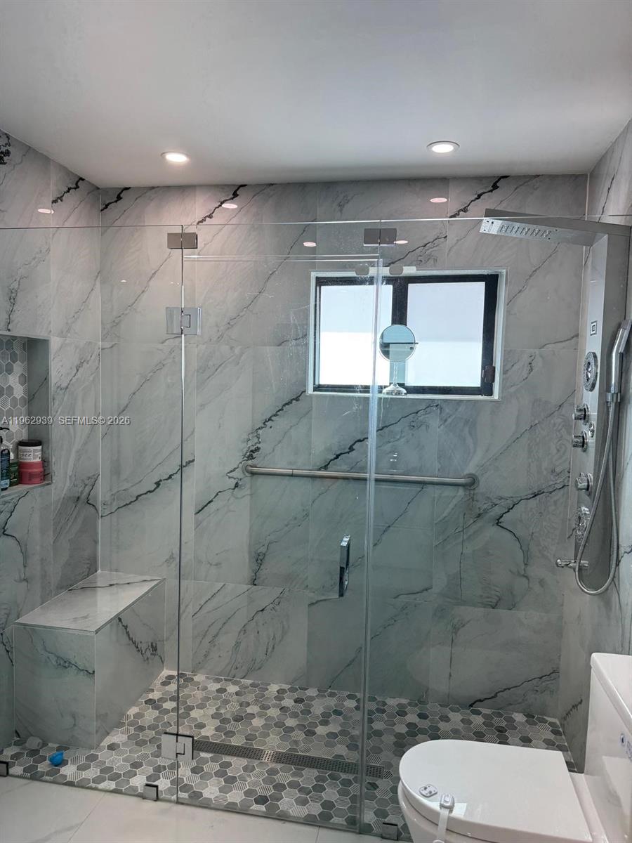 19234 SW 121st Ct Miami, FL 33177