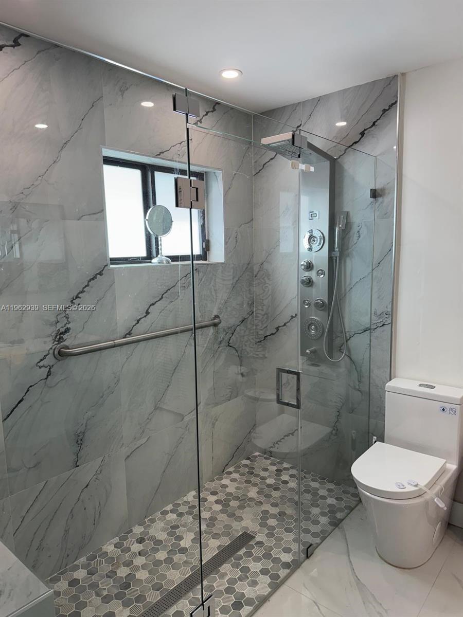 19234 SW 121st Ct Miami, FL 33177