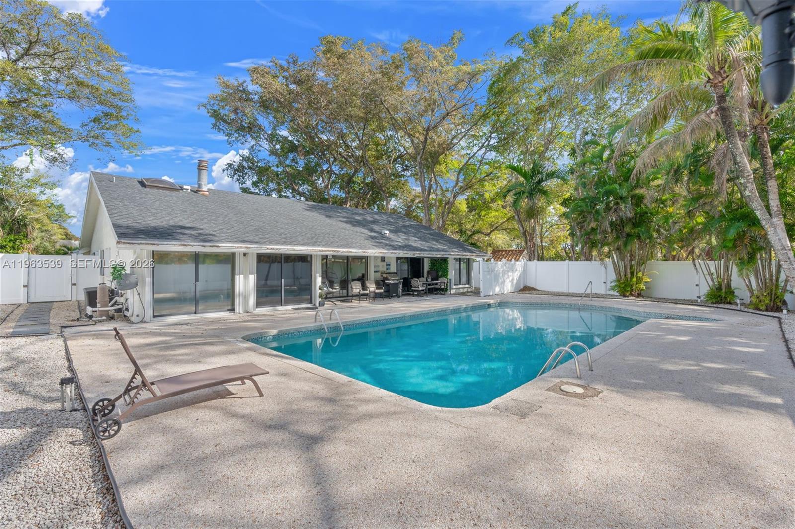 501 NW 78th Way Plantation, FL 33324