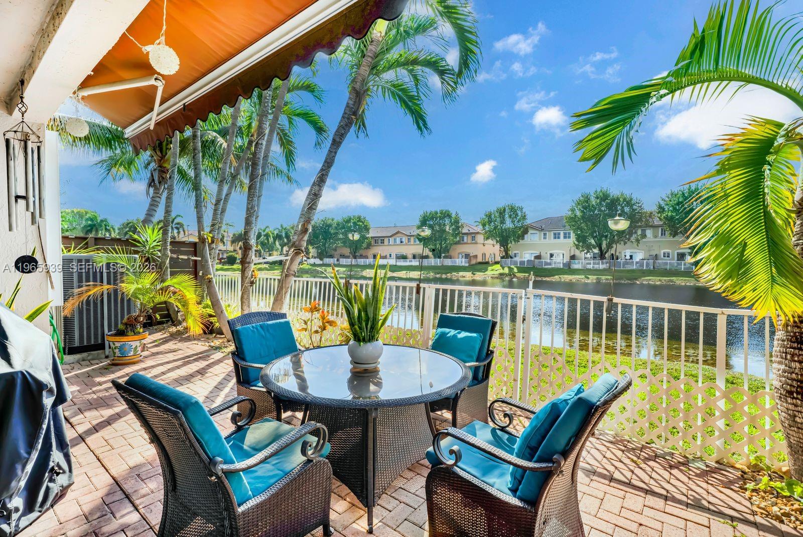 10824 NW 84th St #10824 Doral, FL 33178