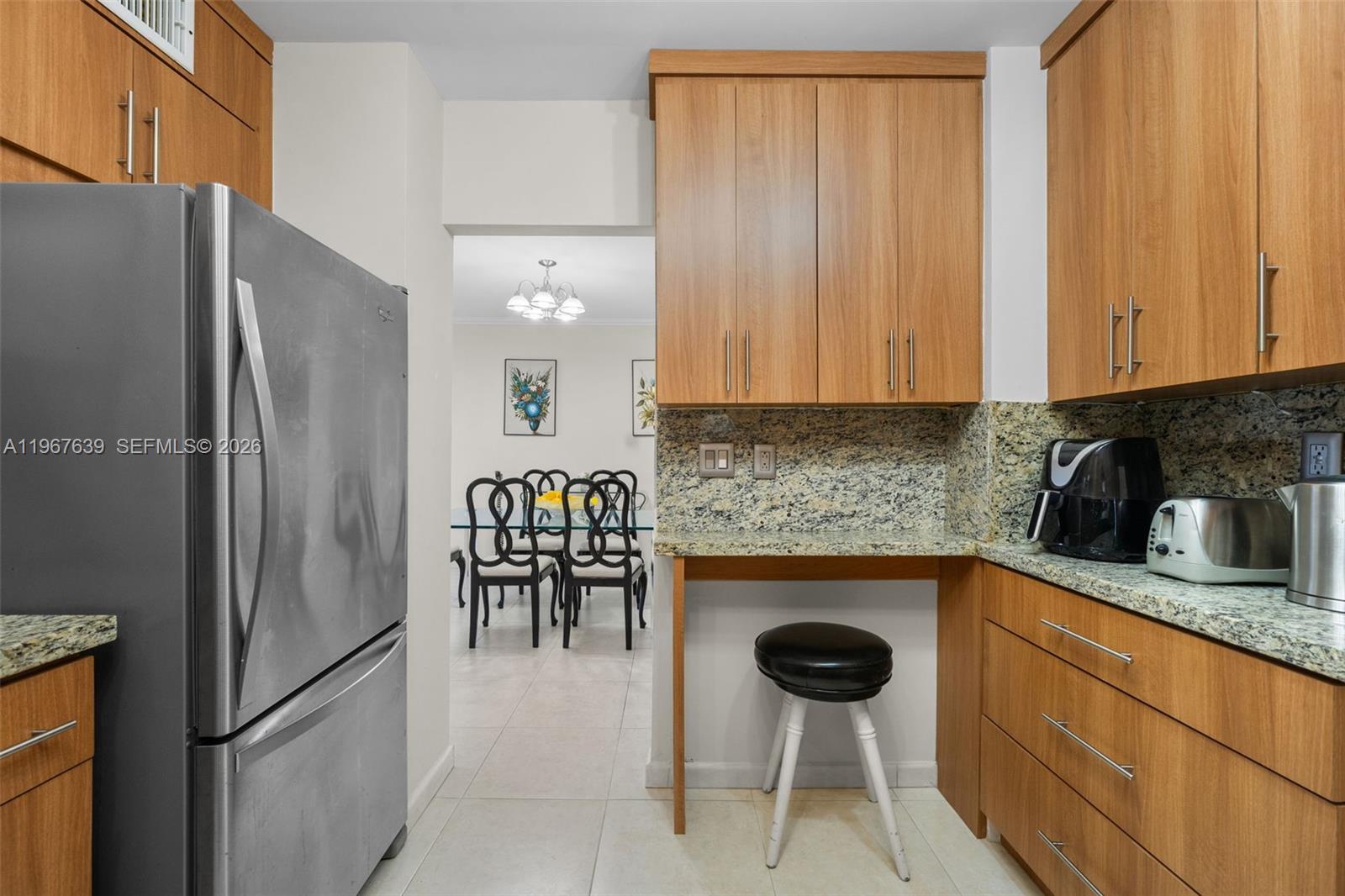 image Arlen House Condo18