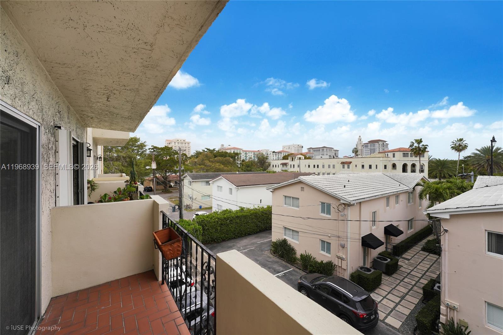 411 Anastasia Ave #303 Coral Gables, FL 33134