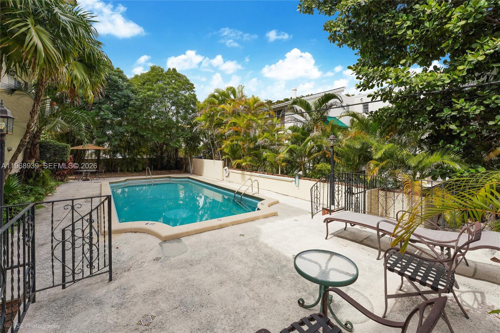 411 Anastasia Ave #303 Coral Gables, FL 33134
