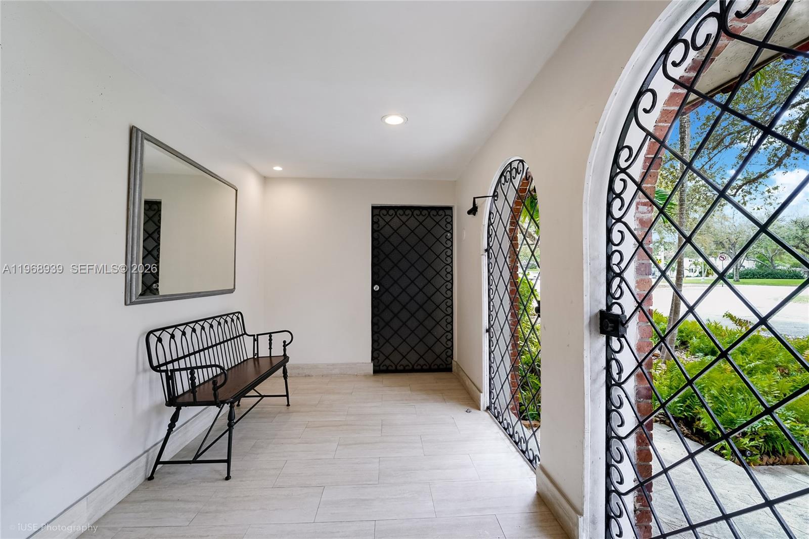 411 Anastasia Ave #303 Coral Gables, FL 33134