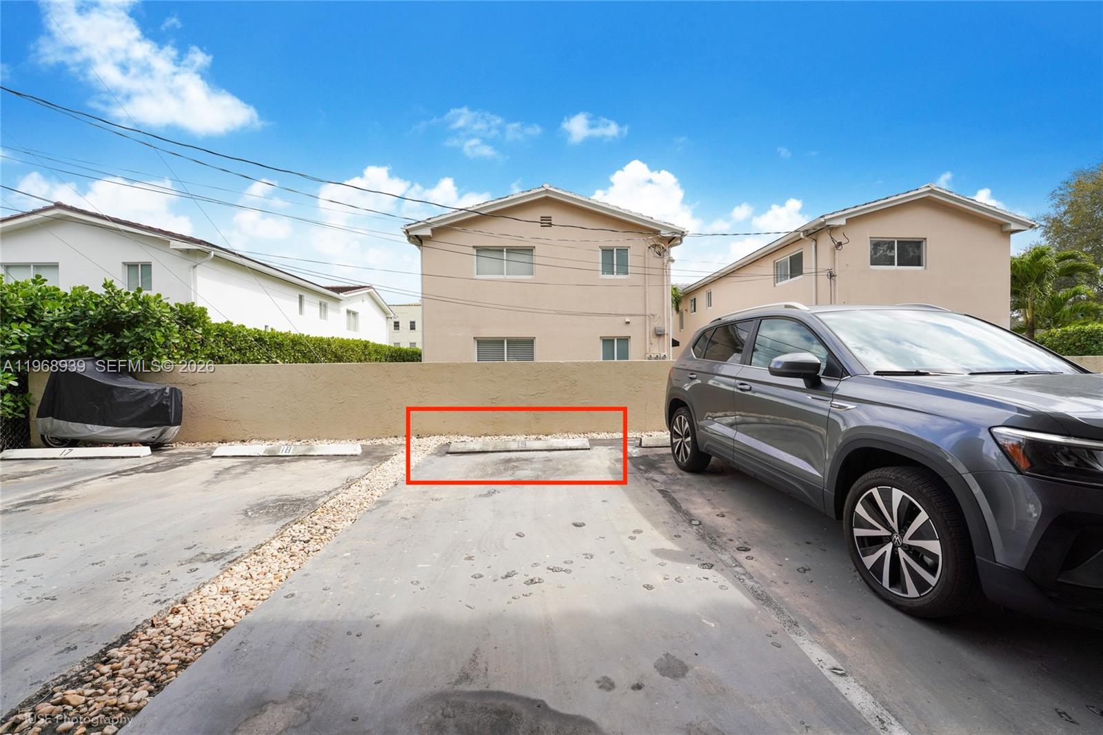 411 Anastasia Ave #303 Coral Gables, FL 33134