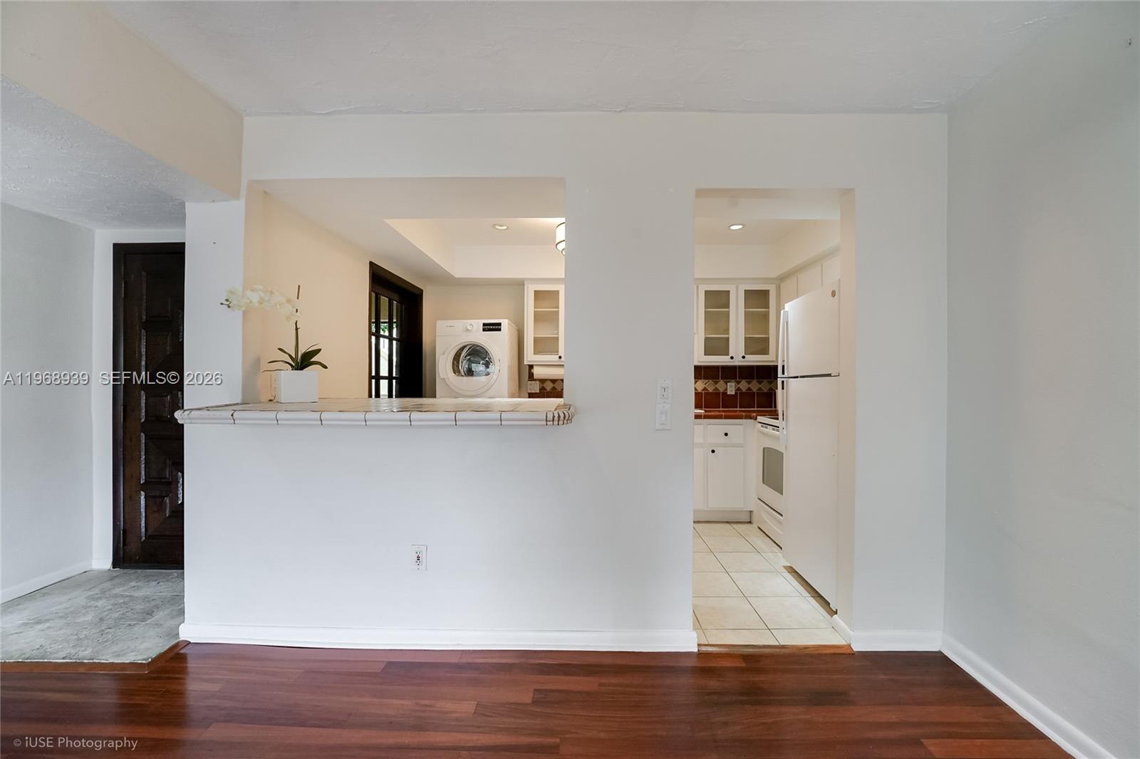 411 Anastasia Ave #303 Coral Gables, FL 33134