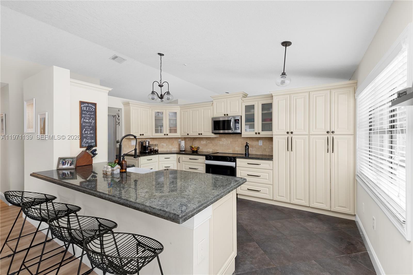 13810 Roanoke St Davie, FL 33325