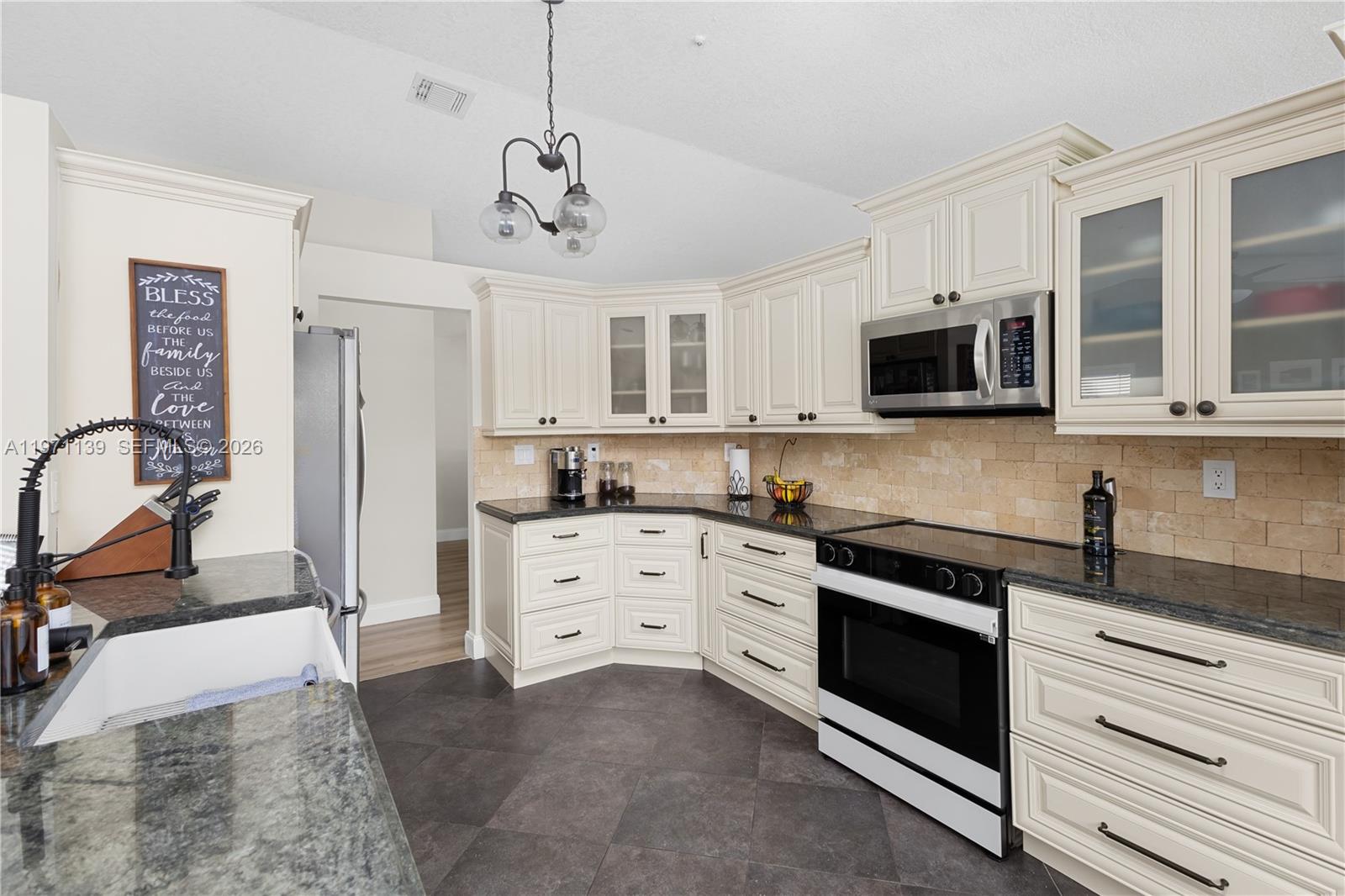 13810 Roanoke St Davie, FL 33325