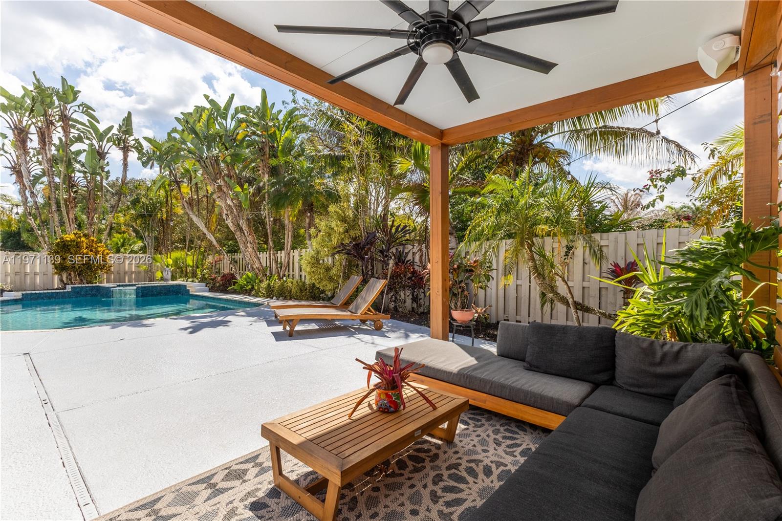 13810 Roanoke St Davie, FL 33325