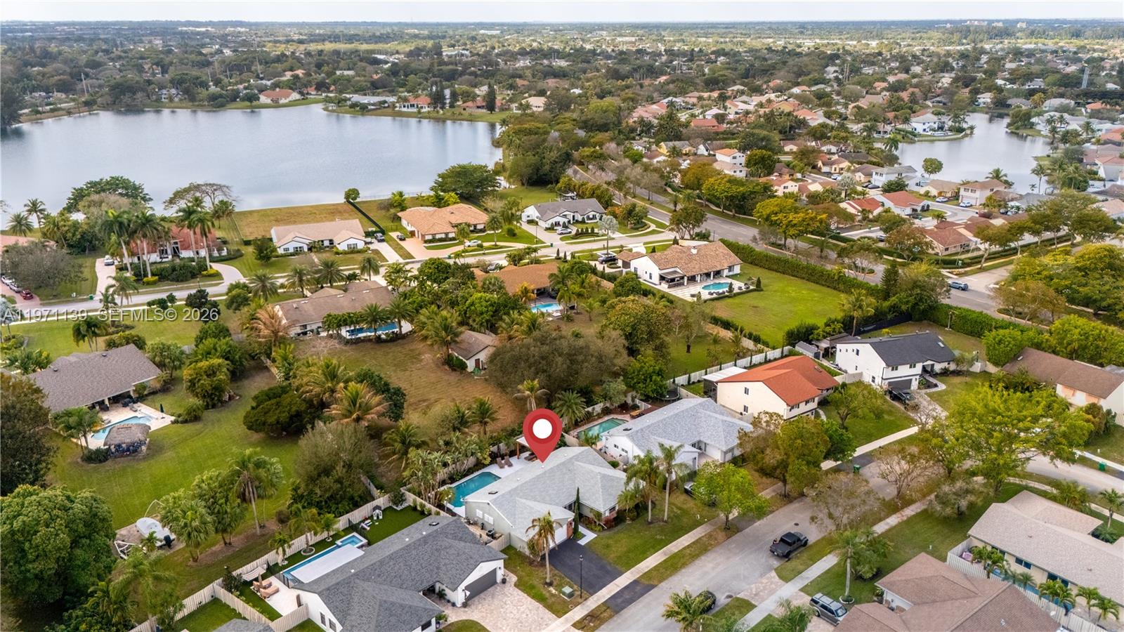 13810 Roanoke St Davie, FL 33325