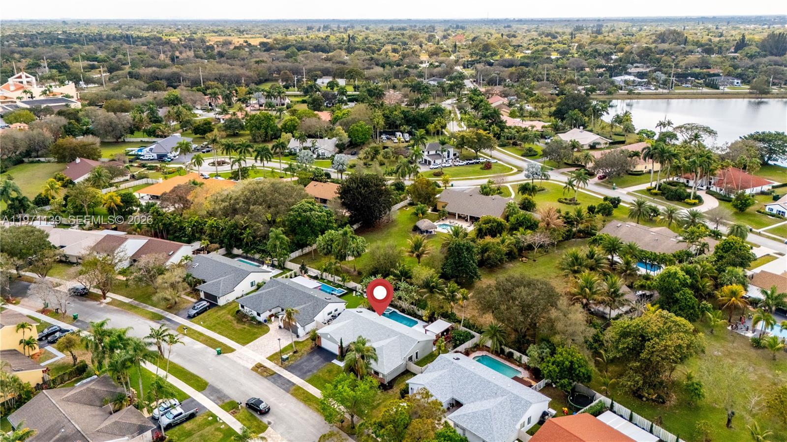 13810 Roanoke St Davie, FL 33325