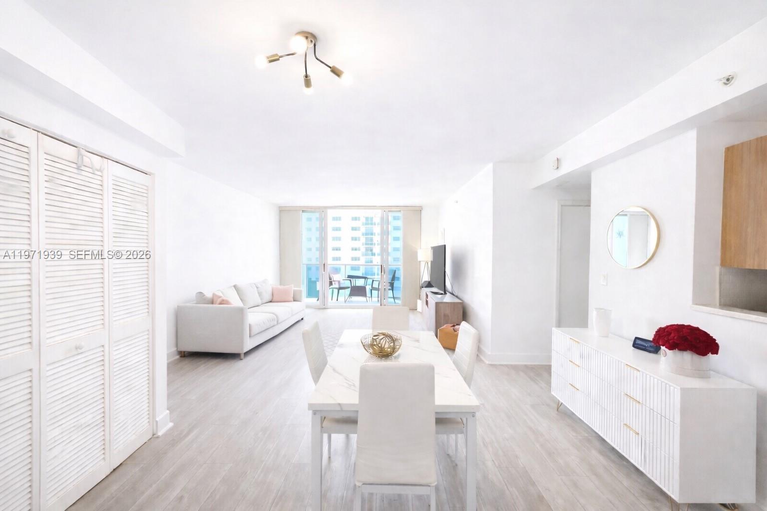 7501 E Treasure Dr #7L North Bay Village, FL 33141