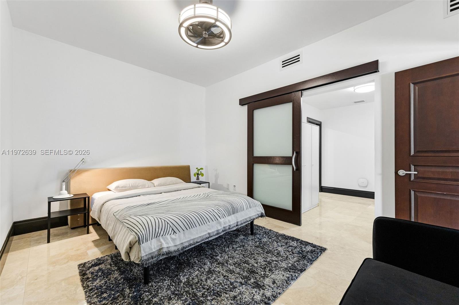 3020 Mcdonald St #22 Miami, FL 33133