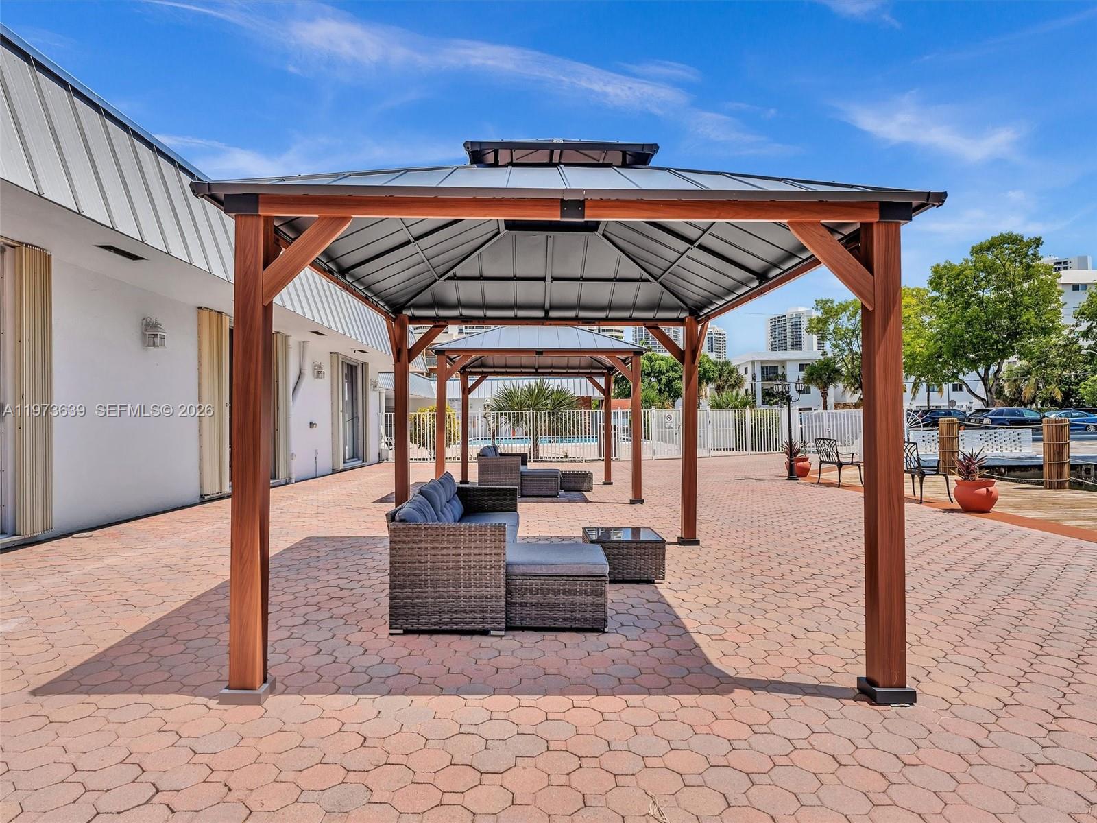 3600 NE 170th St #102 North Miami Beach, FL 33160