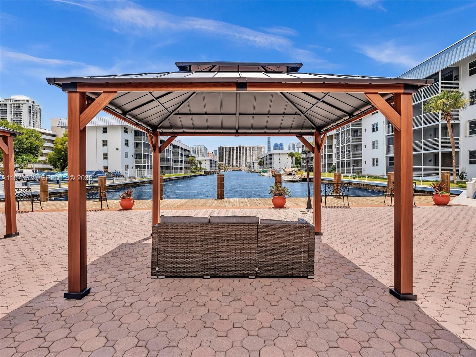 3600 NE 170th St #102 North Miami Beach, FL 33160