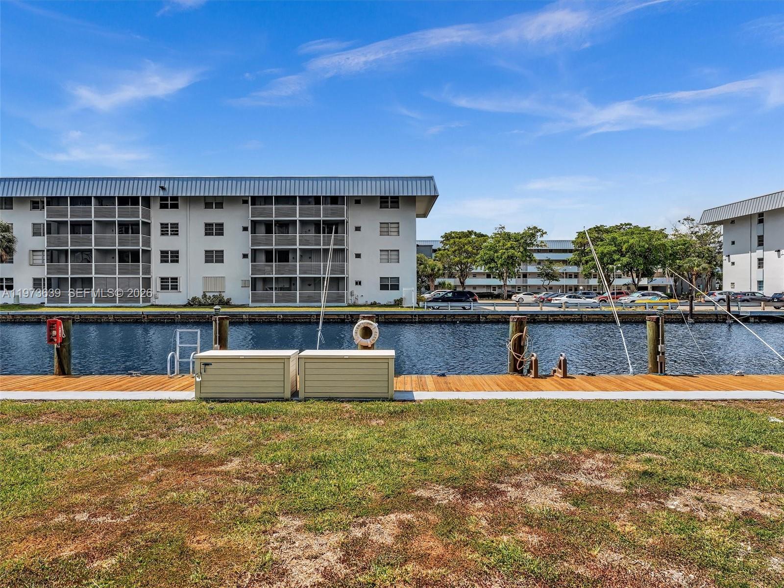 3600 NE 170th St #102 North Miami Beach, FL 33160