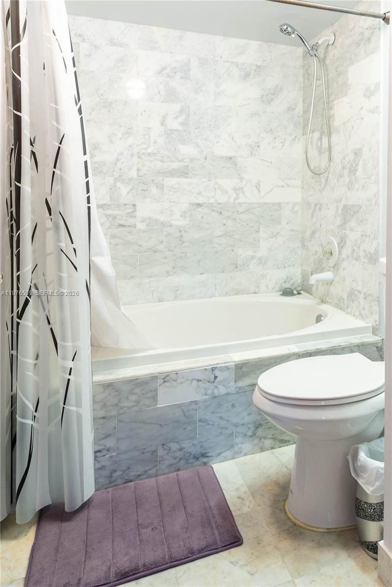 9341 Collins Ave #1204 Surfside, FL 33154