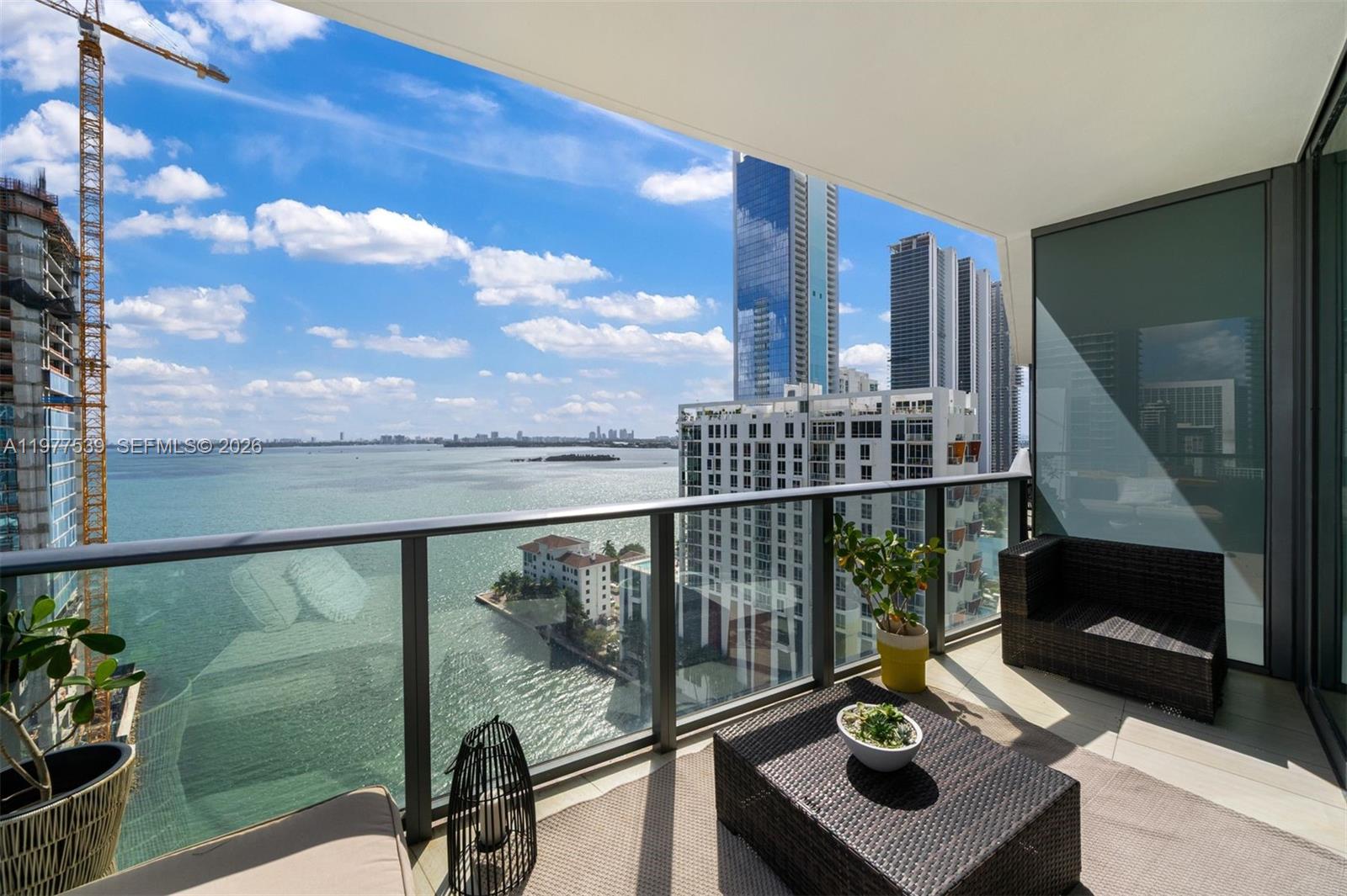 460 NE 28th St #1901 Miami, FL 33137