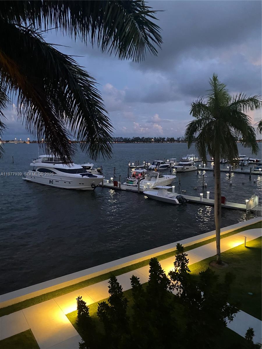 1541 Brickell Ave #B403 Miami, FL 33129