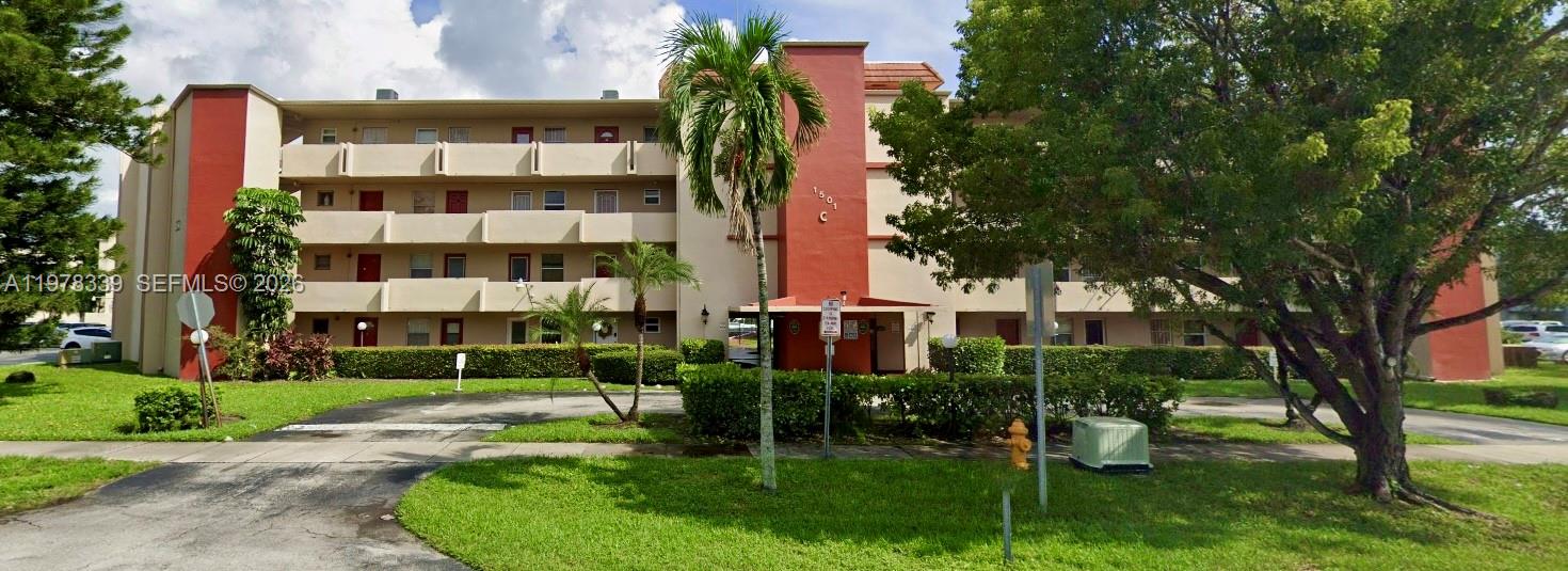 1501 NE 191st St #C312