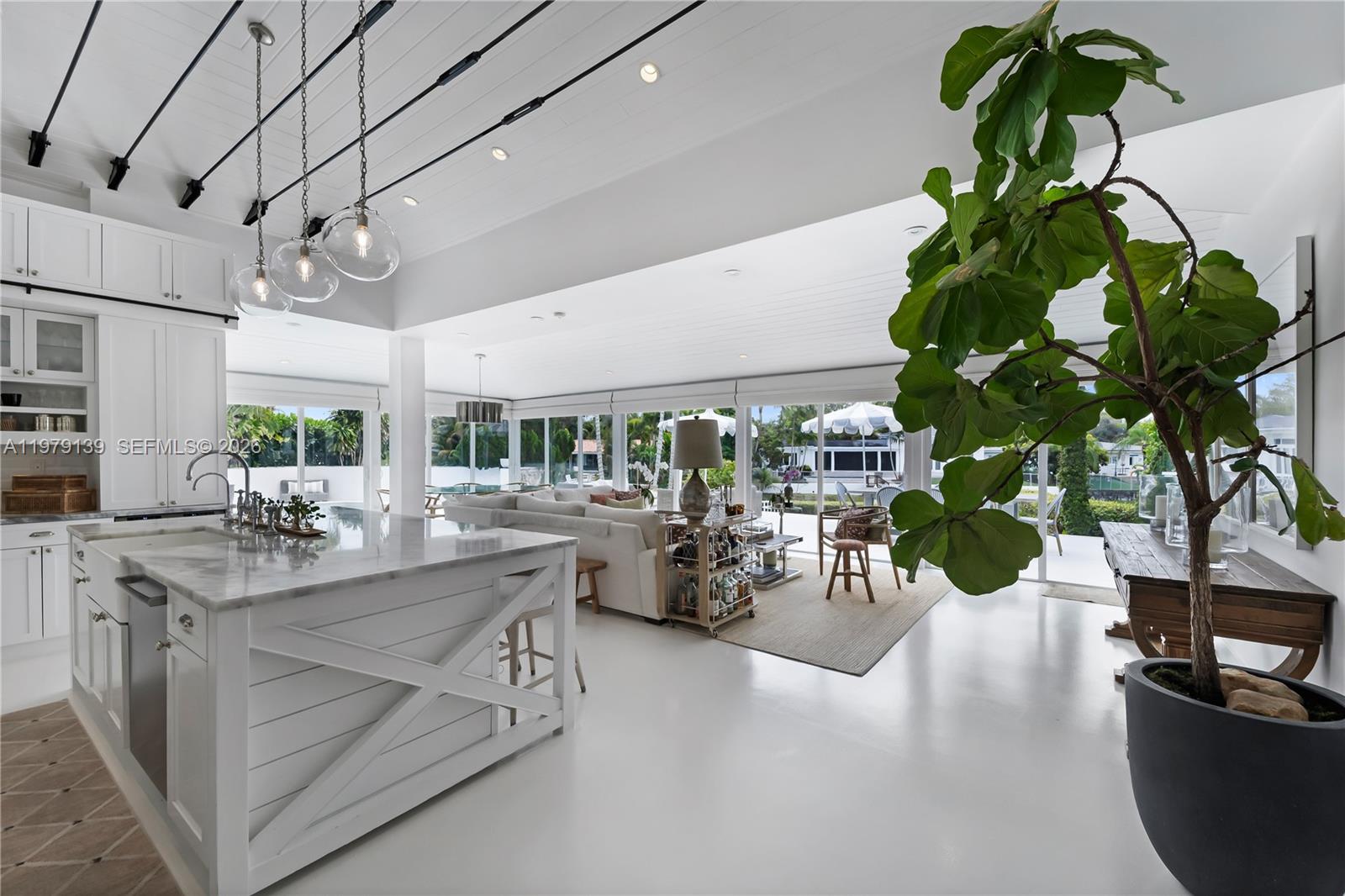 536 Jeronimo Dr Coral Gables, FL 33146