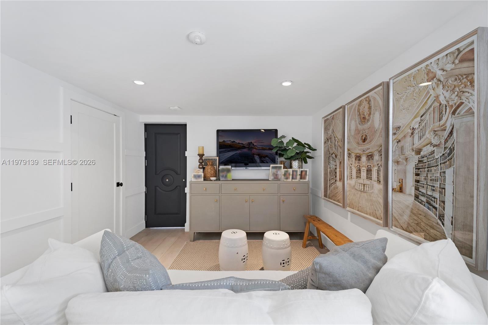 536 Jeronimo Dr Coral Gables, FL 33146