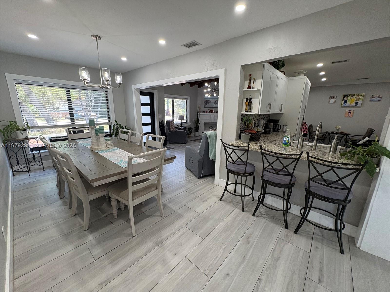 160 South Dr Miami Springs, FL 33166