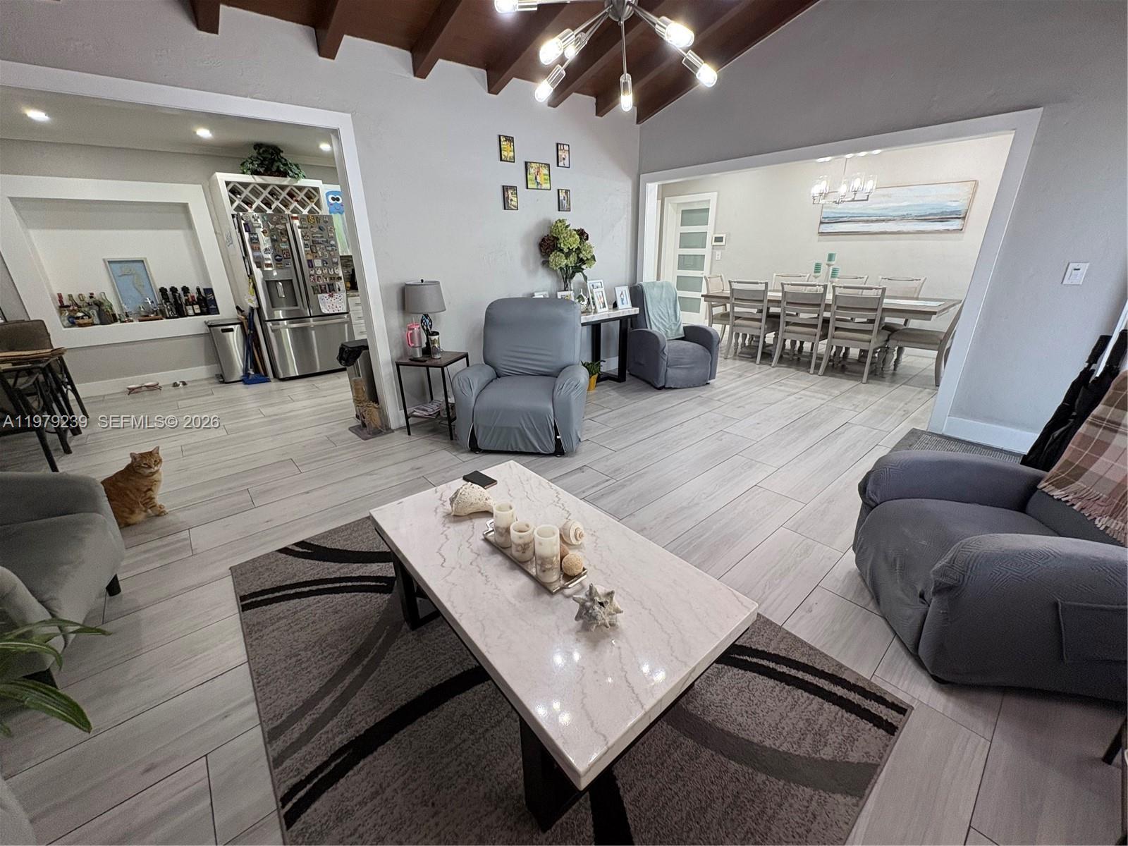 160 South Dr Miami Springs, FL 33166