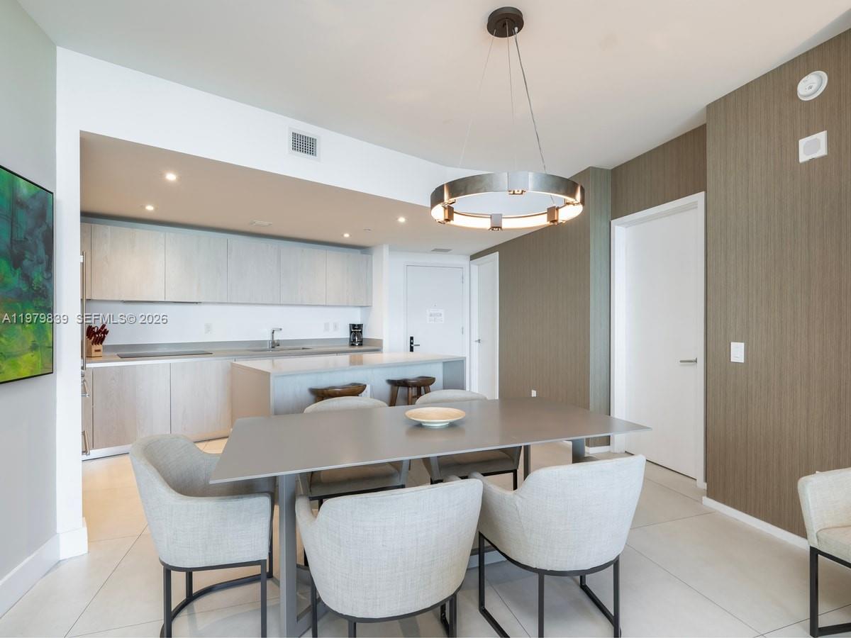 4111 S Ocean Dr #1206 Hollywood, FL 33019