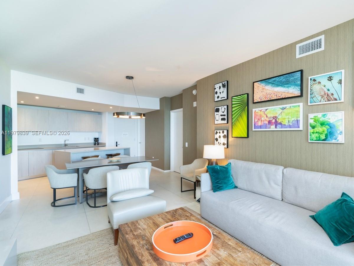 4111 S Ocean Dr #1206 Hollywood, FL 33019