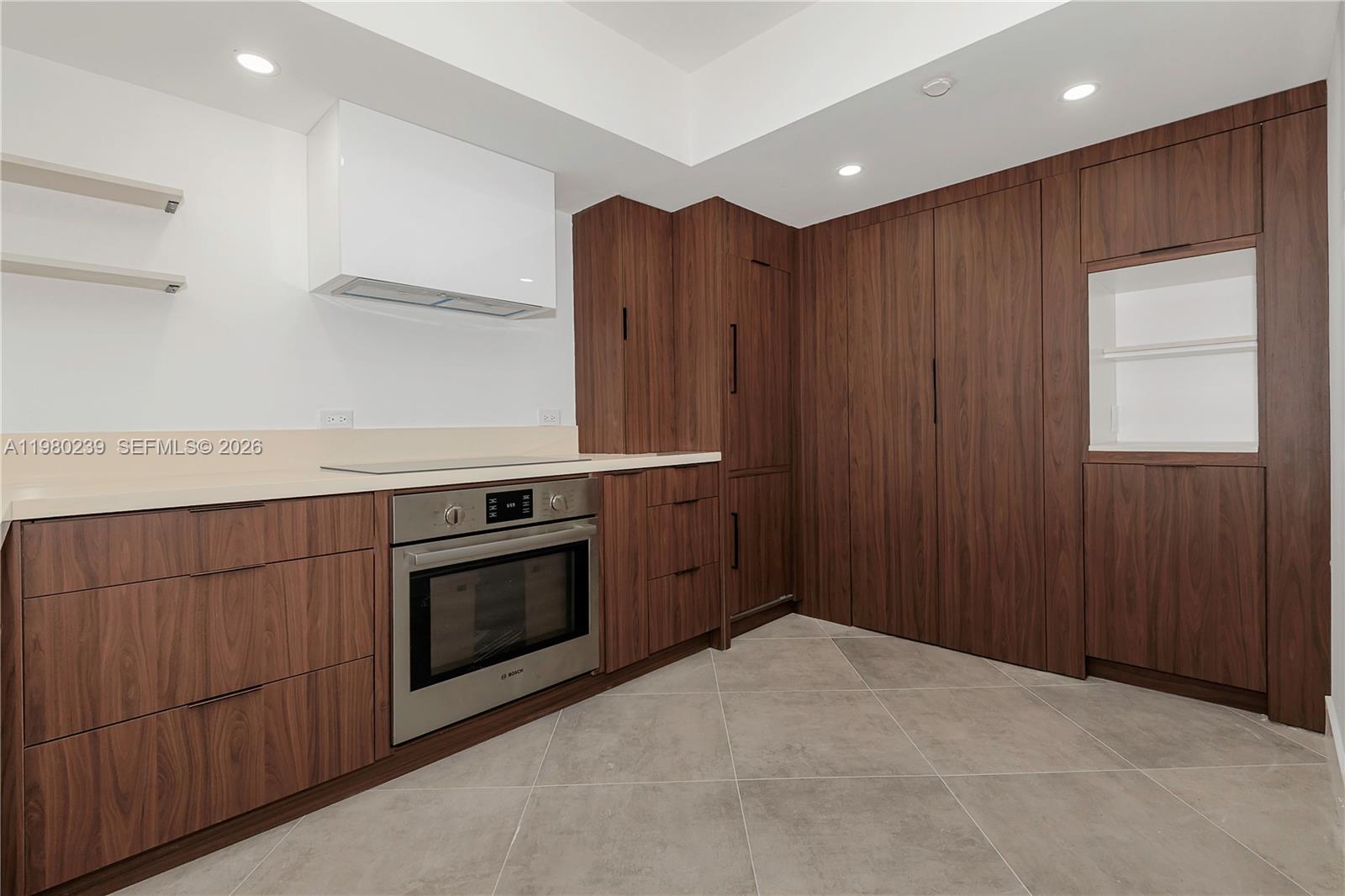 8855 W Collins Ave #6E Surfside, FL 33154