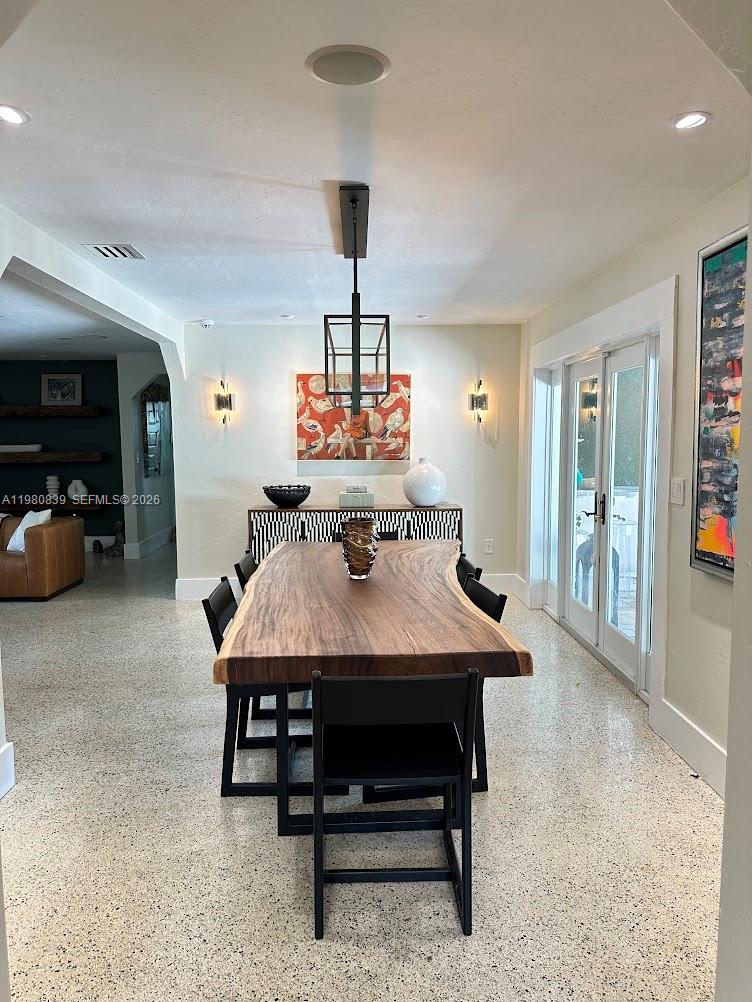 6520 SW 65th St South Miami, FL 33143