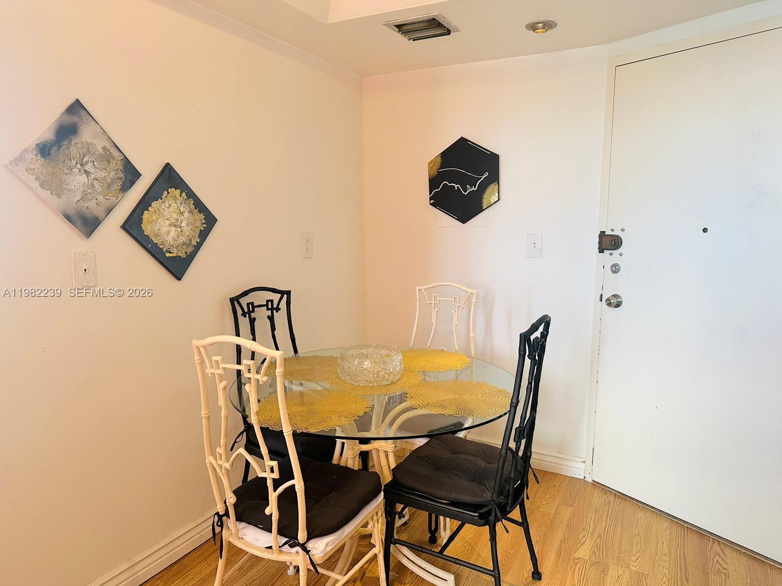 1301 NE Miami Gdns Dr #915W Miami, FL 33179